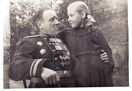 Пётр Матвеевич с дочерью